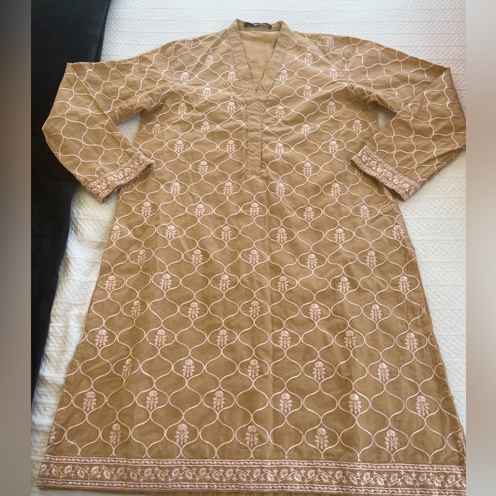 Khaadi size 10 embroidered kameez